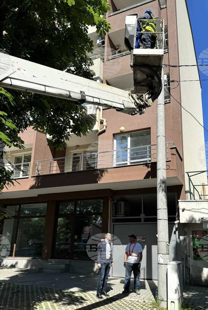 Община Стара Загора: Започна подмяната на уличните лампи с модерно LED-осветление в широкия център на Стара Загора