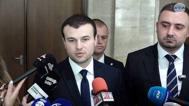 От "Възраждане" определиха поведението на Росен Христов, Деница Златева и Владимир Малинов при изслушването за сделката с "Боташ" като "нагло" и "арогантно"