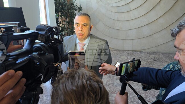 Общината в Сливен няма намерение да продава част от парк "Юнак", заяви кметът Стефан Радев