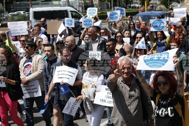 Association of European Journalists in Bulgaria Supports Higher Pay Demands of BTA, Bulgarian National Radio and TV