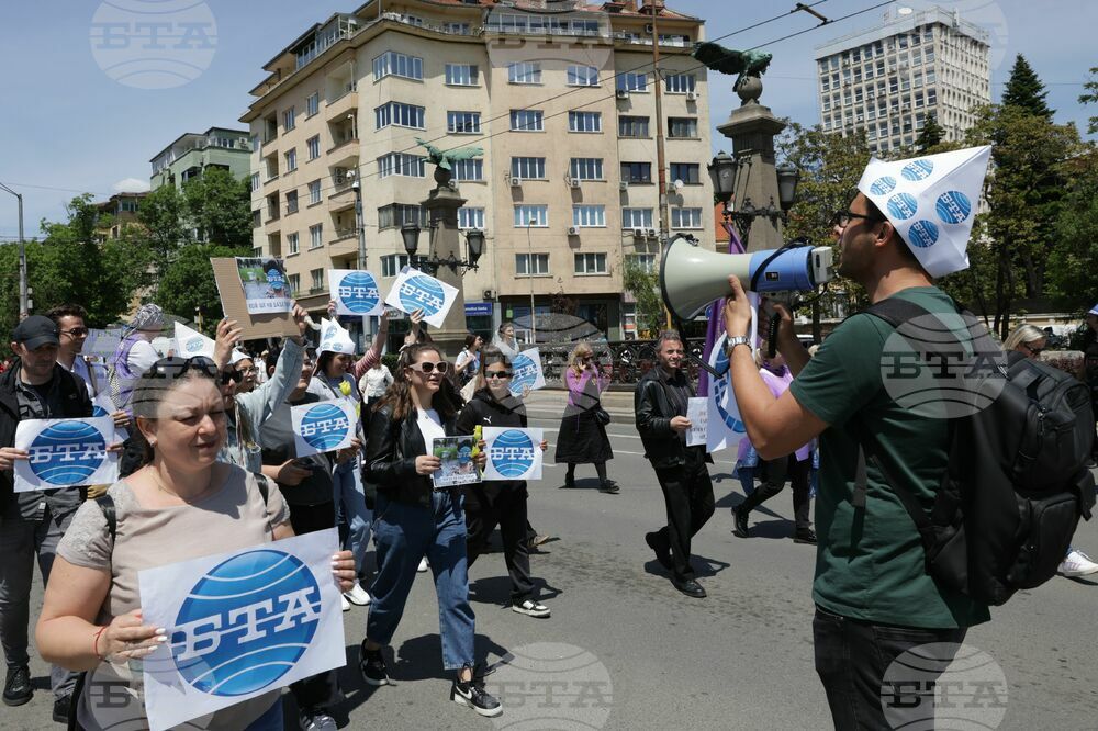 Union of Bulgarian Journalists Backs Protest of BTA, National Television and National Radio Staffers