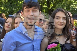 Ловеч - Езикова гимназия - абитуриенти