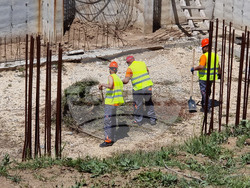 Русе - училище - спортна зала - строителство