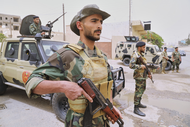 Какви промени настъпиха в Либия след три дни на ожесточени сблъсъци между съперничещи си групировки в столицата Триполи