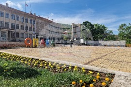 Опака – пролетен изглед