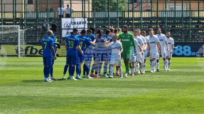 От БФС: "Крумовград може да продължи участието си през следващия сезон в Областно първенство"