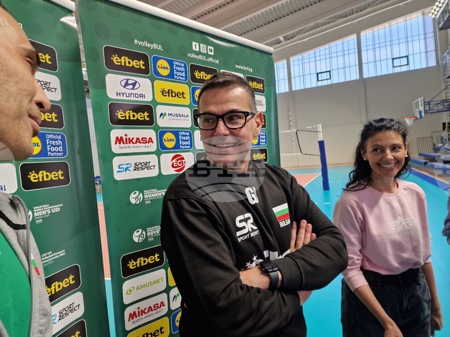 Важно е още това лято да виждаме резултати от нашата работа, каза селекционерът на националния отбор по волейбол Джанлоренцо Бленджини