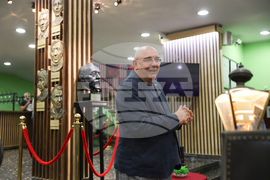 Сатиричен театър "Алеко Константинов" - артисти - маски - събитие