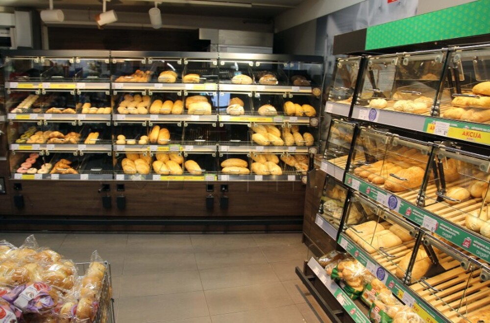 ХИНА: От днес търговците на дребно в Хърватия трябва да показват освен актуалната цена и каква е била цената на стоките на 2 май