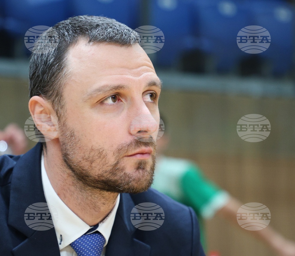 "Гордея се с моя отбор", каза наставникът на баскетболния Балкан Васил Христов