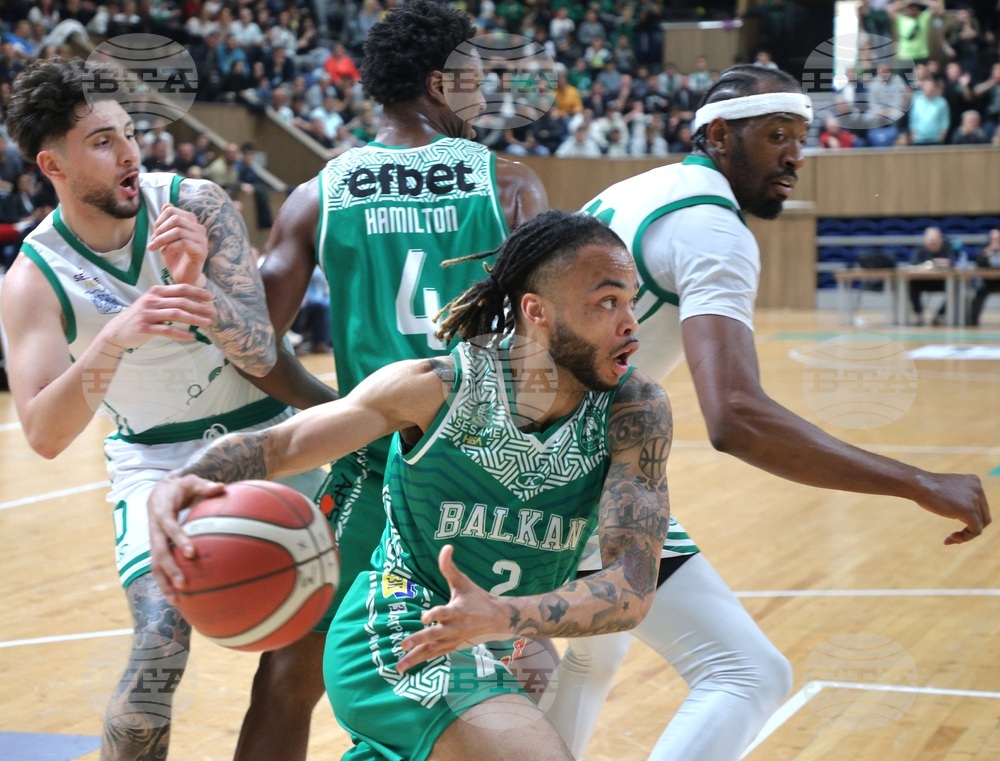 Балкан записа убедителен успех при гостуването си на Берое и се върна на върха в НБЛ