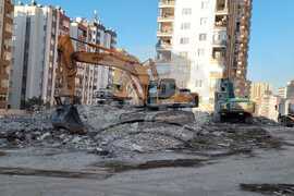 Турция - земетресения - срутени сгради - техника