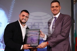 "Мъж на годината" - награди