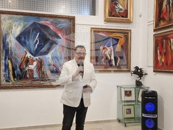 Откриване на изложбата „Енчо Пиронков – живопис – колекция Банови“ в столичната галерия „Милениум“. На снимката: Проф. Любомир Стойков