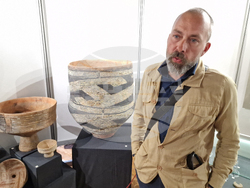 Велико Търново - „Археологически разкопки и находки от праисторията до по-нови времена“ - изложба - откриване