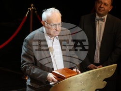 Народен театър - награди „Васил Гендов“