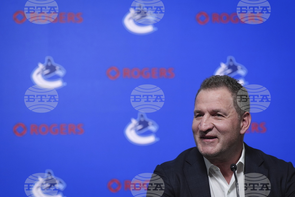 Canucks Foote Hockey