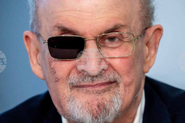 Салман Рушди каза, че е преодолял нападението с нож