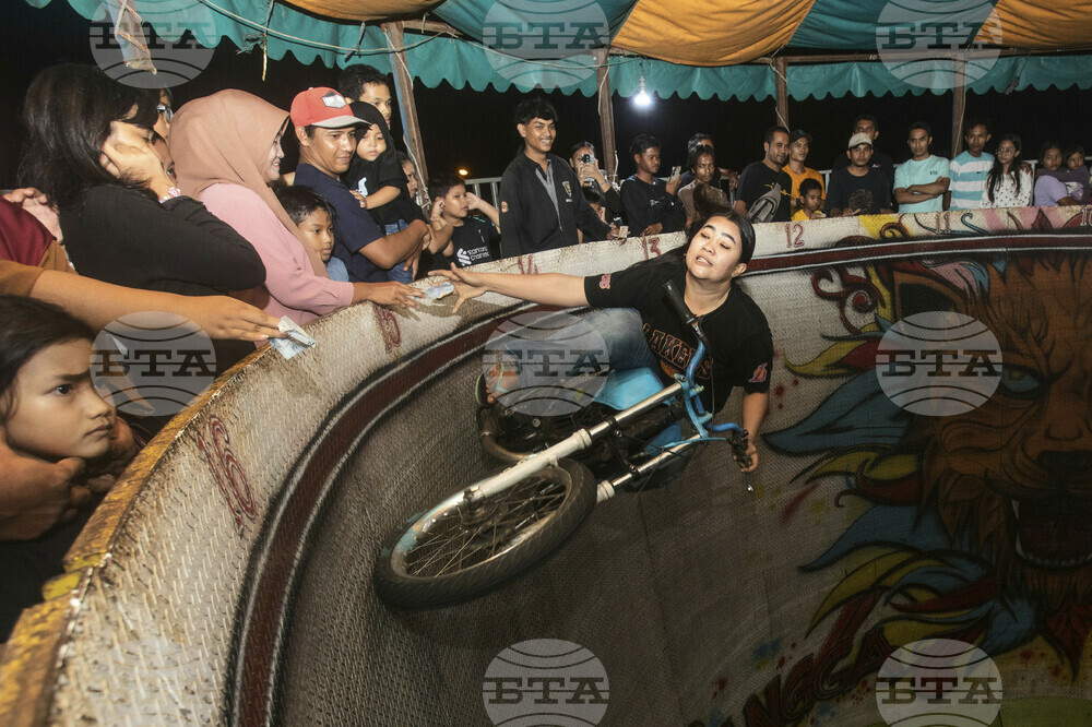 Indonesia Wall of Death Photo Gallery