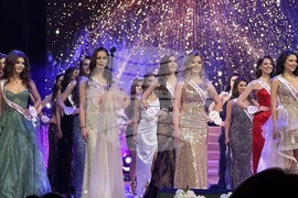 Казанлък - Царица Роза - конкурс