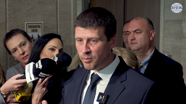 "Демокрация, права и свободи", МЕЧ и "Величие" са изключени от постоянните делегации на парламента в международни организации, каза Ивелин Михайлов