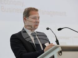 Международна научна конференция - „Интелигентно бъдеще, изкуственият интелект в образованието, икономиката, бизнеса и управлението“