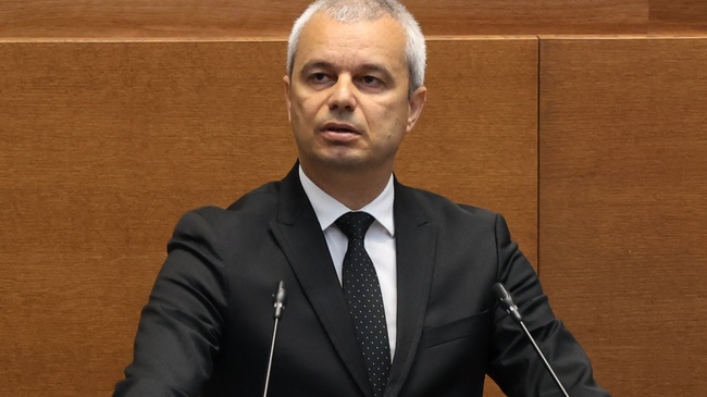 Vazrazhdane Leader Calls on President to Convene National Security Council to Protect Democracy