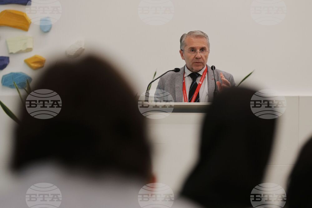 Изкуственият интелект е нашият нов Прометей, според проф. д-р Георги Апостолов