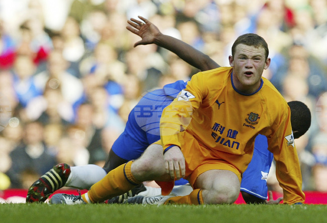 Уейн Рууни разкри, че е получавал смъртни заплахи след трансфера си в Юнайтед