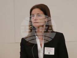 Международна научна конференция - „Интелигентно бъдеще, изкуственият интелект в образованието, икономиката, бизнеса и управлението“