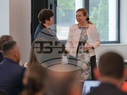 Международна научна конференция - „Интелигентно бъдеще, изкуственият интелект в образованието, икономиката, бизнеса и управлението“