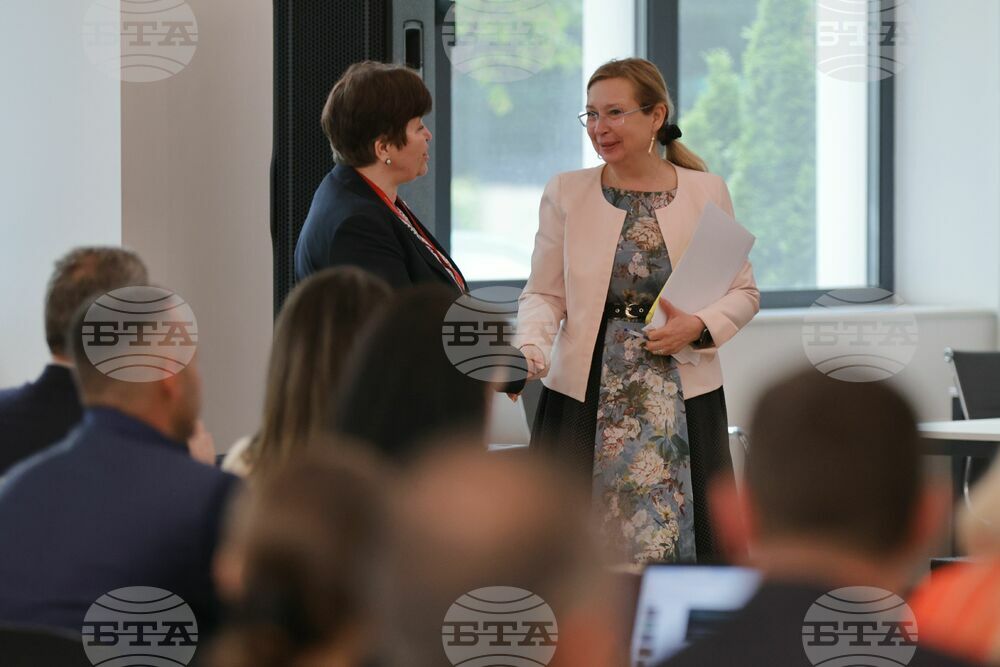Международна научна конференция - „Интелигентно бъдеще, изкуственият интелект в образованието, икономиката, бизнеса и управлението“