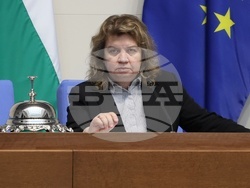 Народно събрание - заседание - Наталия Киселова