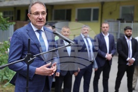 Русе - Дом за стари хора „Възраждане“ - Борислав Гуцанов