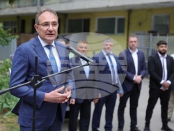 Русе - Дом за стари хора „Възраждане“ - Борислав Гуцанов