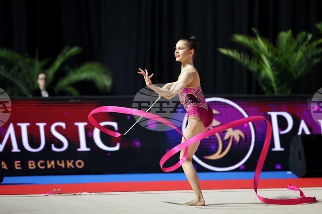 Бургас - художествена гимнастика - Европейска купа - Дара Стоянова - лента