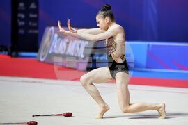 Бургас - художествена гимнастика - Европейска купа - Дара Стоянова - бухалки