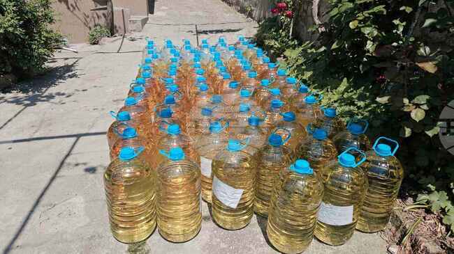 Общо 215 литра алкохол е иззет от търговски обект в пазарджишкото село Мало Конаре