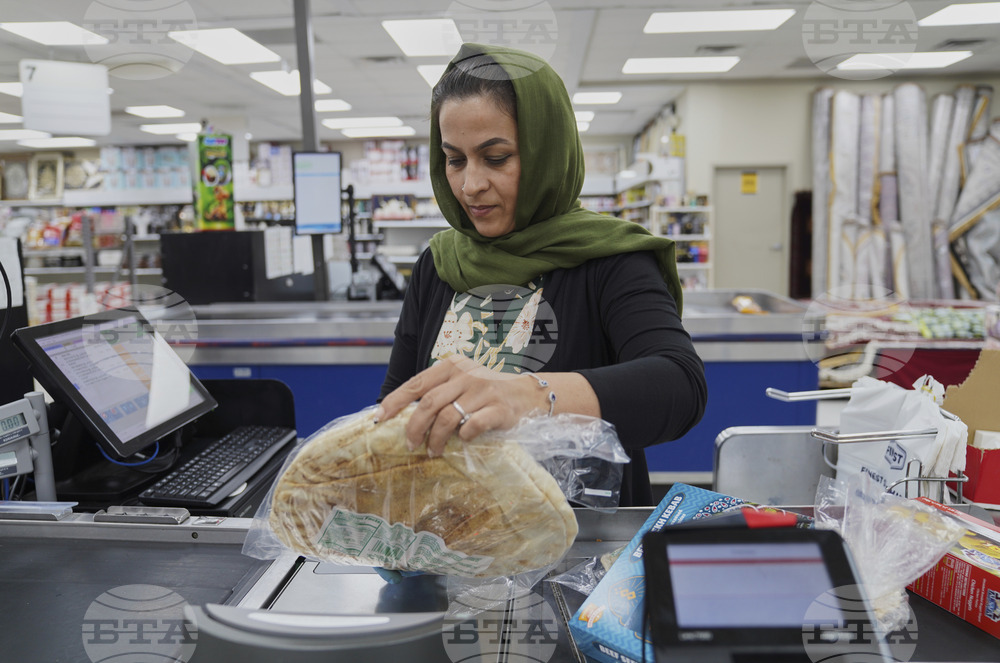 Trump Ministries Afghan Refugees