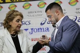Щанги - пресконференция - Карлос Насар