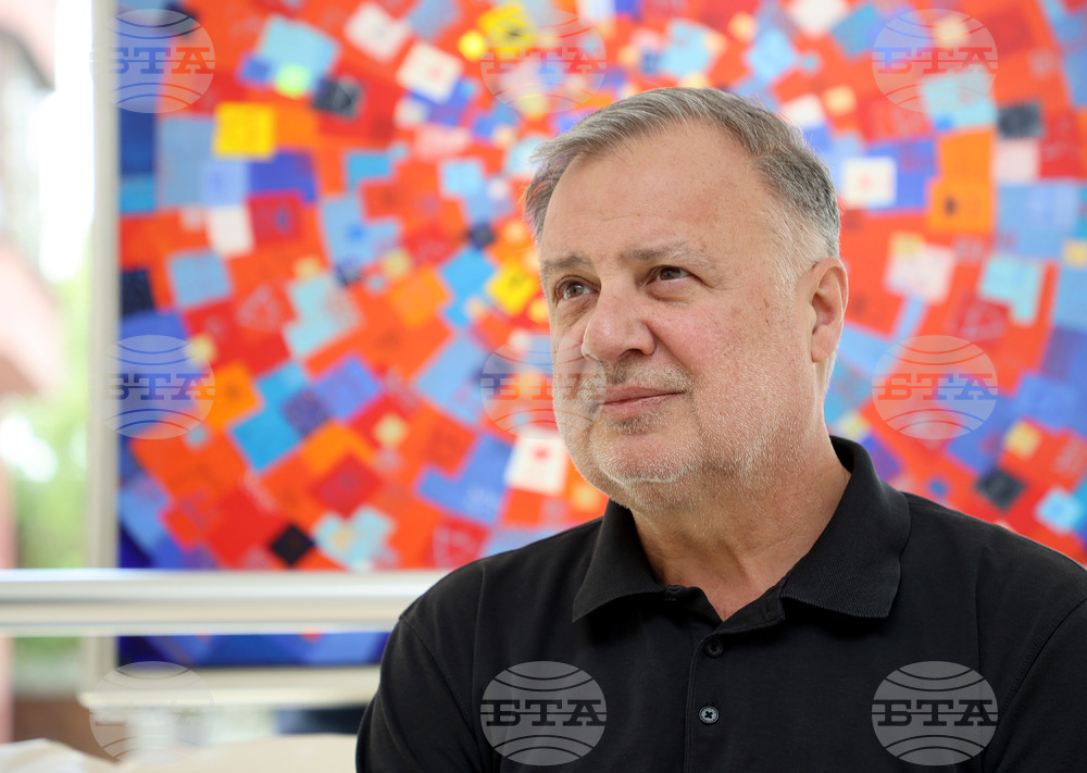 Артистът може да ползва всички новости, даващи му свобода да прави каквото иска, смята живописецът Илия Желев