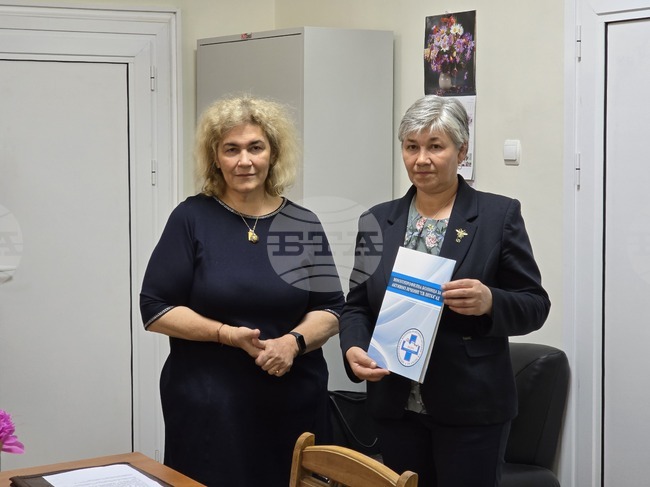 Видин - болница - ученици - дарение