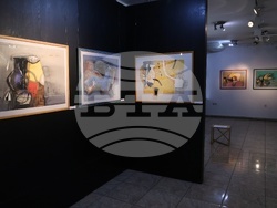 “Острови”- изложба - представяне