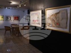 “Острови”- изложба - представяне