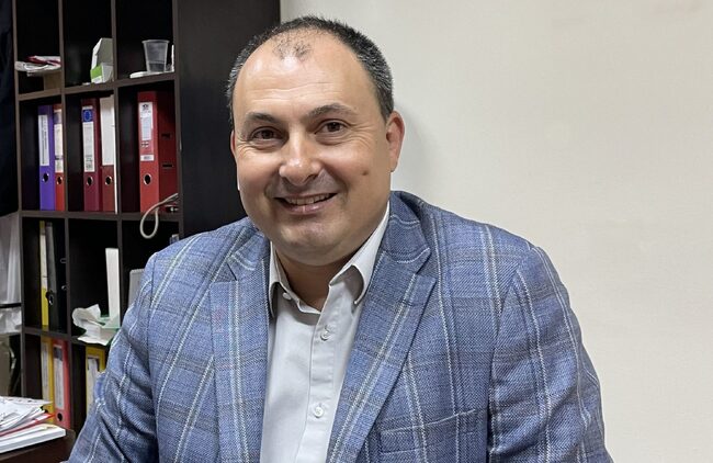 Продължава обновяването на ДКЦ-1 в Сливен