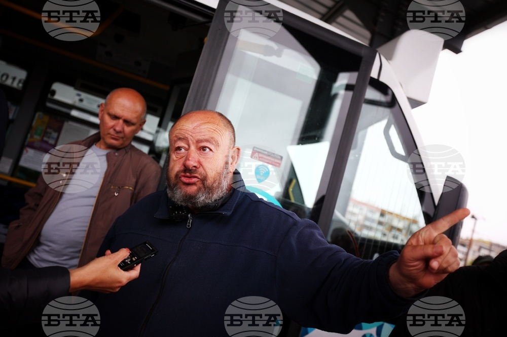 Гараж "Земляне" - Градски транспорт - служители - протест