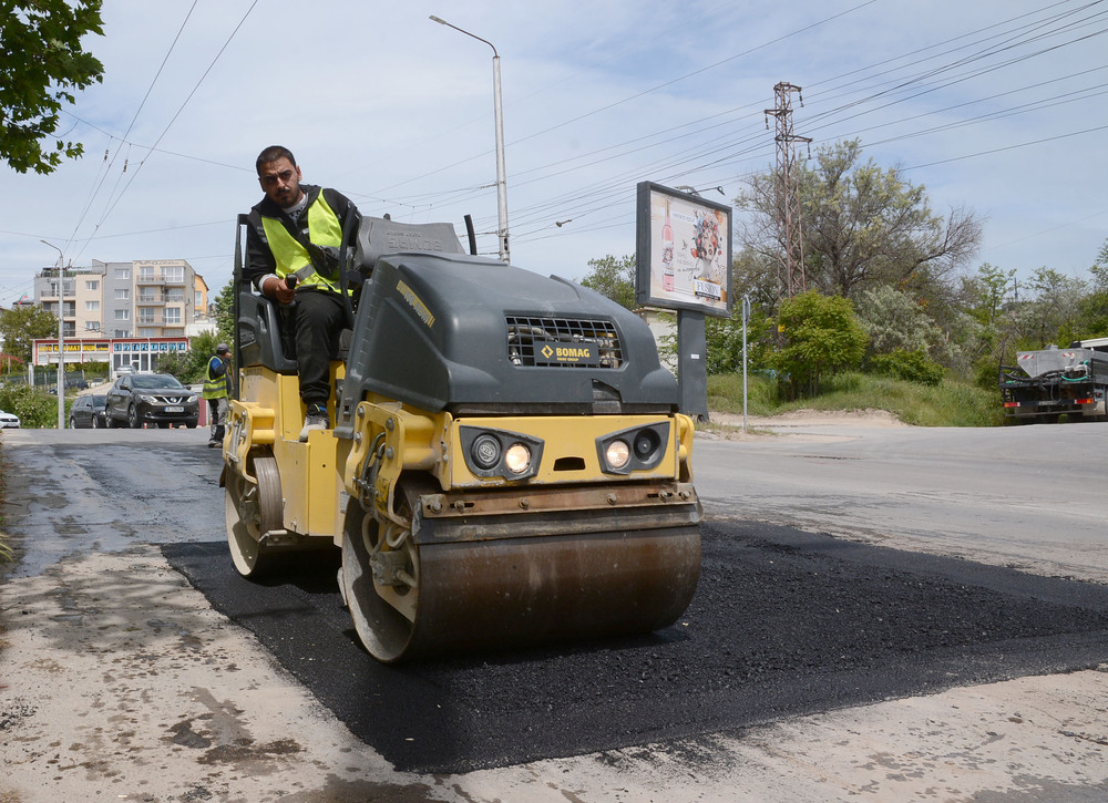 Община Варна: Започна рехабилитацията на една от възловите улици в район „Младост“
