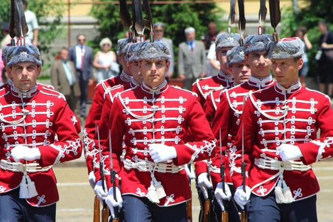 Община Ловеч: Гражданско поклонение с военен ритуал за 150 години от гибелта на Васил Левски