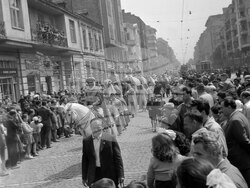 Цирков парад в столицата през 1960 г.