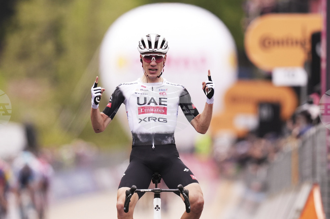 Отборът на ОАЕ обяви раздяла с Хуан Аюсо, испанският колоездач остана изненадан